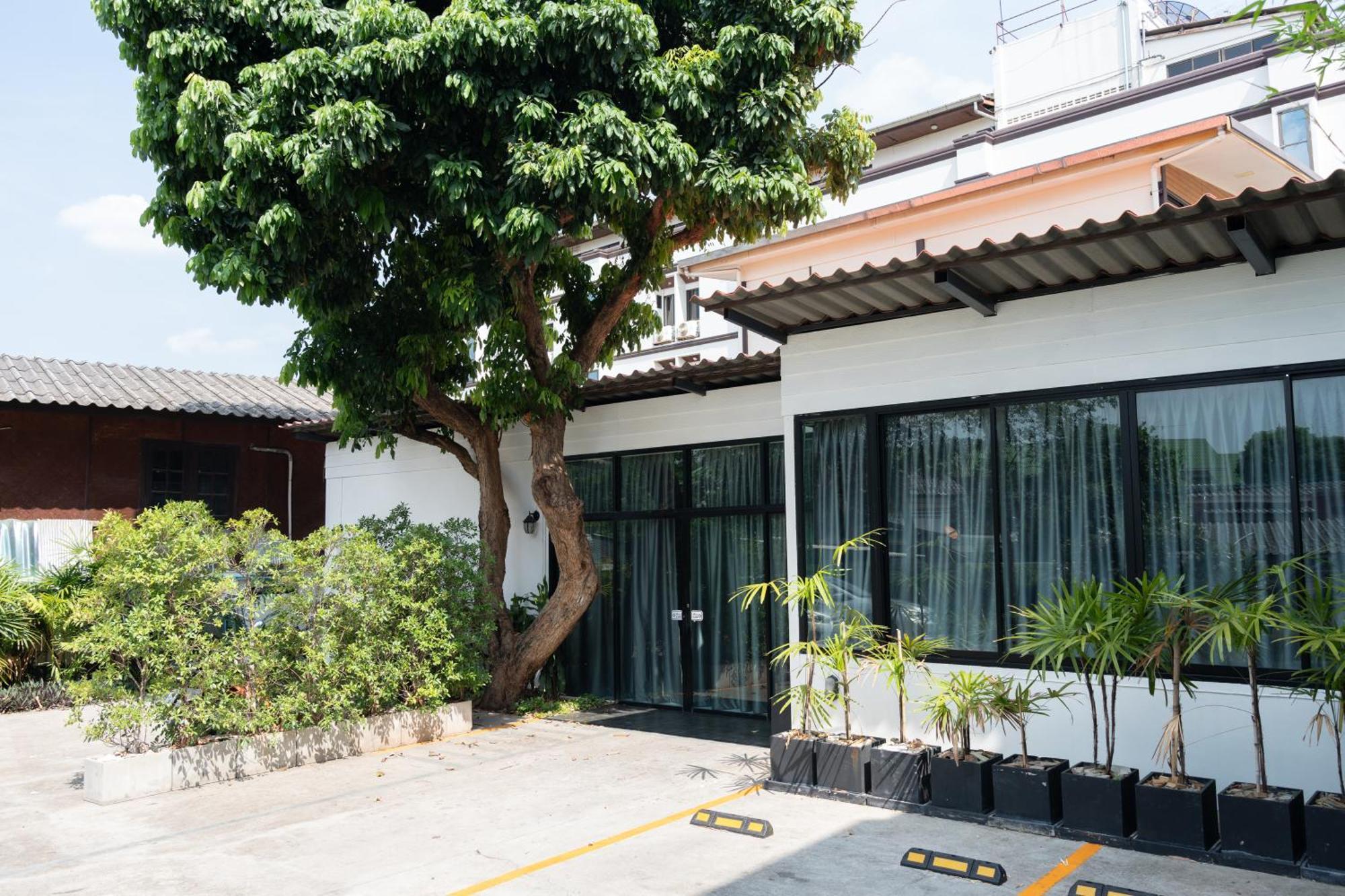 Chiang Mai Mansion 2 Daire Dış mekan fotoğraf